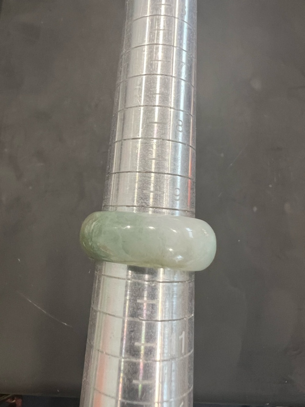 Green Jade Band Ring - Women Jewelry - Picture 3 of 4
